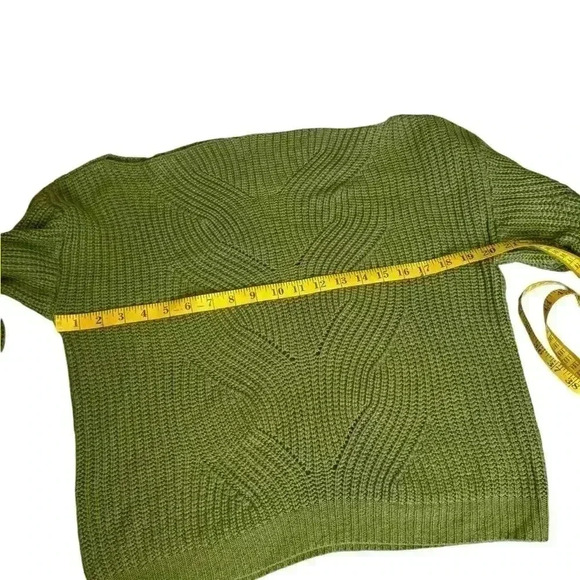 Chic Open Work Long Sleeve Knit Top. - Picture 5 of 13